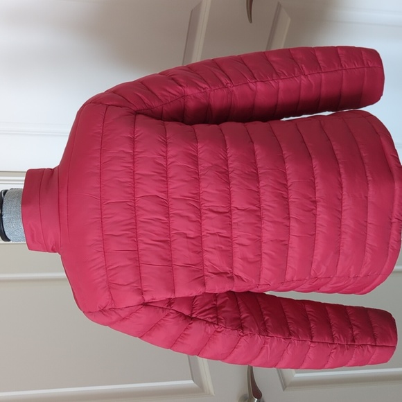 Pink puffer jacket size S/P NWT - Picture 2 of 4